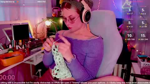 Luna online show from 04/15/26, 05:53