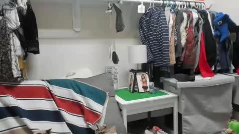 lunapixie2020 online show from 01/05/25, 01:24