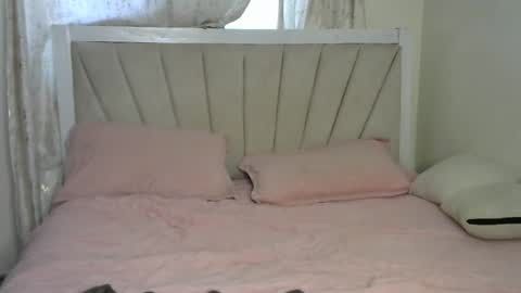 Smiley online show from 02/19/26, 02:35