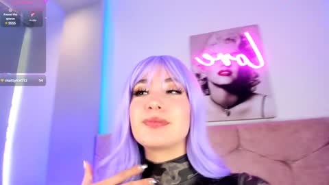 Luna  online show from 02/08/25, 07:49