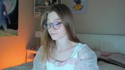 Sofia online show from 12/24/24, 02:22