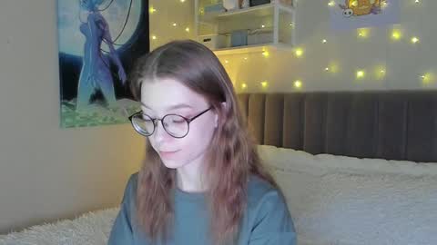 Sofia online show from 03/05/25, 01:50