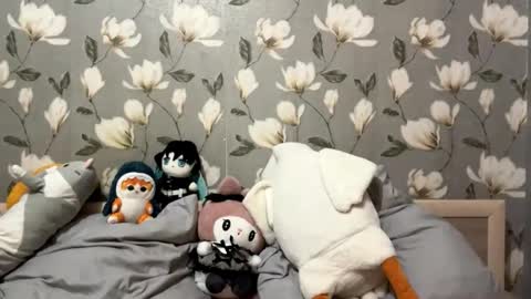 Yuna online show from 10/17/25, 08:33
