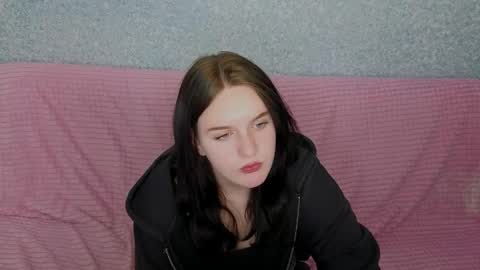 Snapshot of lunariaas chatting on 04/16/26, 07:58 Valeria online show from 04/16/26, 07:58