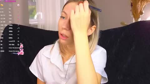 Kelly online show from 10/05/25, 02:37