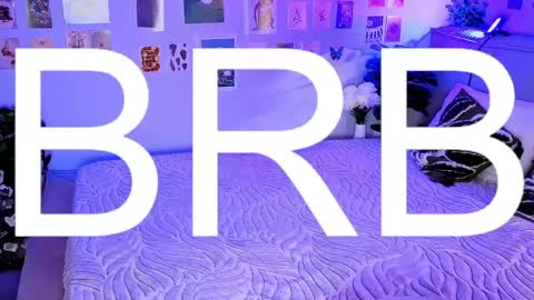 lunariafox online show from 04/15/26, 07:58