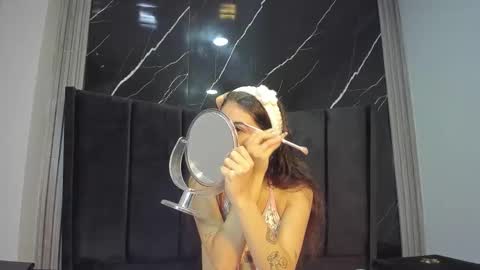 Snapshot of lunasmithyl chatting on 02/27/26, 02:50 LunaSmithyl online show from 02/27/26, 02:50