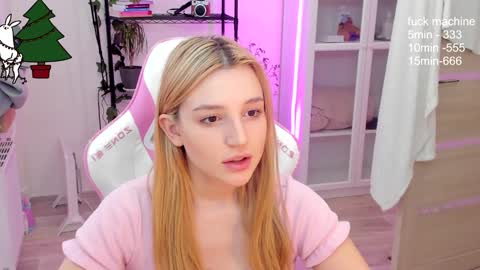 Kate online show from 12/13/24, 04:11