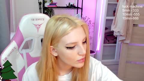 Kate online show from 12/24/24, 04:11