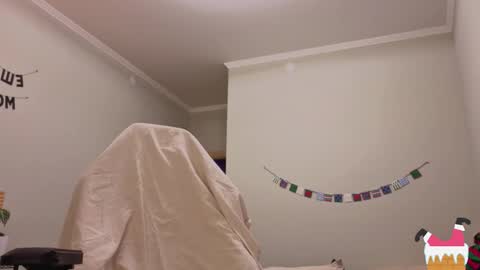 Kate online show from 12/23/25, 06:44