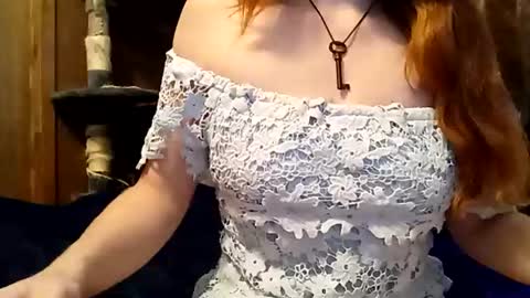 lunathepoet online show from 07/11/26, 10:11