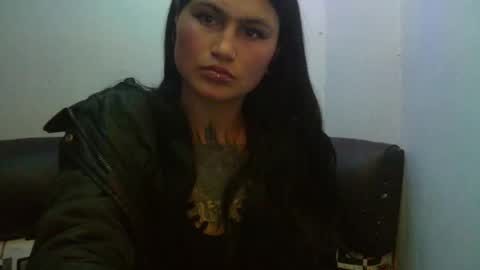 Snapshot of lunatica_2000 chatting on 02/21/25, 06:04 Luna online show from 02/21/25, 06:04