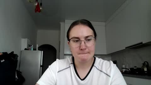 lunavelvet3 online show from 10/29/25, 01:13