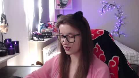 Snapshot of lunaxcherry chatting on 05/01/26, 09:03 LunaXcherry online show from 05/01/26, 09:03