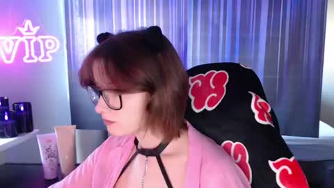 Snapshot of lunaxcherry chatting on 07/30/26, 04:39 LunaXcherry online show from 07/30/26, 04:39