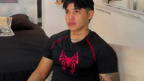 Lunay online show from 11/11/25, 01:16