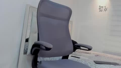 Lunay online show from 02/24/26, 11:14