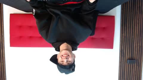 Snapshot of lunaydream chatting on 04/15/26, 11:17 lunaydream online show from 04/15/26, 11:17