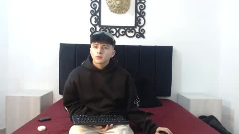 Snapshot of lunaydream chatting on 05/22/26, 11:27 lunaydream online show from 05/22/26, 11:27
