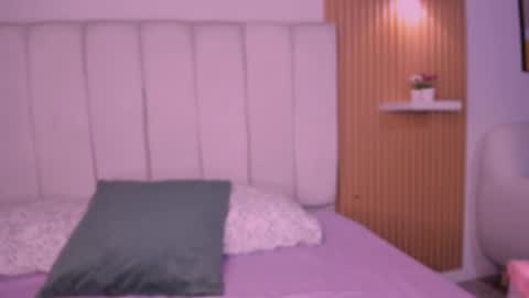 Snapshot of lunita_bigboobs chatting on 02/20/26, 05:24 Lunita online show from 02/20/26, 05:24