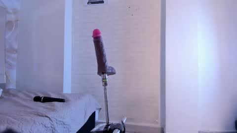 lunna__tylor online show from 02/03/26, 06:22