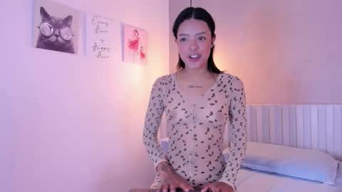 lunna__tylor online show from 02/17/26, 03:36