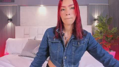 L U N N A online show from 04/08/26, 04:12