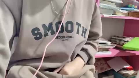 Snapshot of lunochucki chatting on 02/27/26, 01:49 lunochucki online show from 02/27/26, 01:49