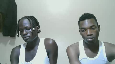 luoislove online show from 11/09/25, 02:15