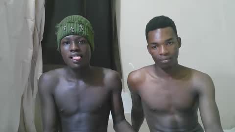 luoislove online show from 12/01/25, 06:02