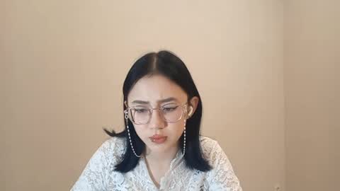 Roxie online show from 04/10/26, 02:22