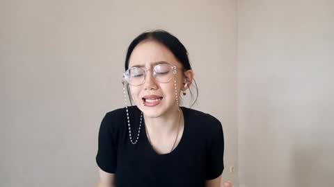 Roxie online show from 04/17/26, 01:14