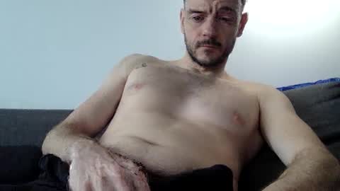 Snapshot of lupine_666 chatting on 02/13/26, 09:27 Lupine online show from 02/13/26, 09:27