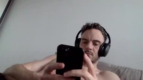 Snapshot of lupine_666 chatting on 02/22/26, 04:49 Lupine online show from 02/22/26, 04:49