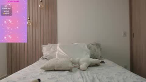 Lupita online show from 04/15/26, 03:30