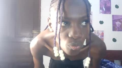 Snapshot of lupitalion chatting on 07/12/26, 06:37 Lion online show from 07/12/26, 06:37