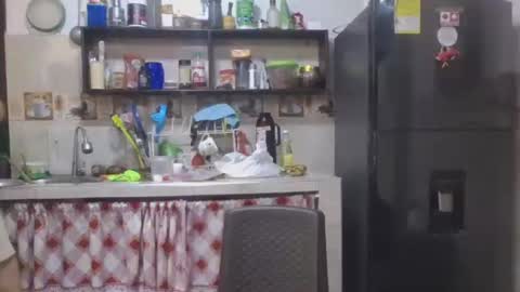 Lupita online show from 10/30/25, 03:35