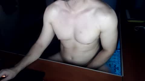 Snapshot of luquitass_85 chatting on 06/09/26, 02:23 Lucas online show from 06/09/26, 02:23