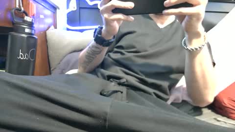 lurkus online show from 10/29/25, 07:54