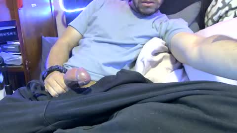 lurkus online show from 05/19/26, 07:42