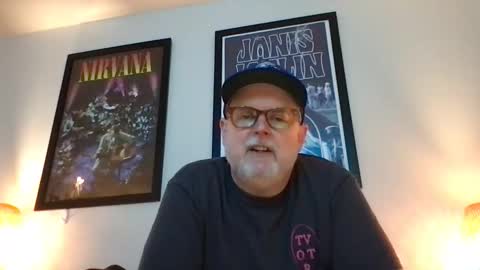 Snapshot of lurvchats chatting on 01/14/26, 11:31 ISaySEA YouSay online show from 01/14/26, 11:31