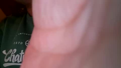 .Clarissa. Follow me on Instagram   miss buns  online show from 11/15/25, 05:38