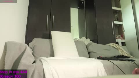 lusciouslipsxx online show from 12/02/25, 07:03