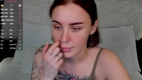 Snapshot of lushcherry chatting on 01/16/26, 01:31 your sweet Liana online show from 01/16/26, 01:31