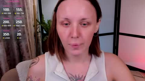Snapshot of lushcherry chatting on 04/25/26, 06:05 your sweet Liana online show from 04/25/26, 06:05