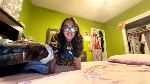 lushiemia online show from 04/27/26, 04:43