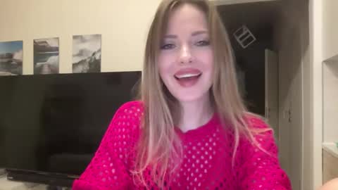 Snapshot of lusiluv chatting on 10/18/25, 10:32 lusiluv online show from 10/18/25, 10:32