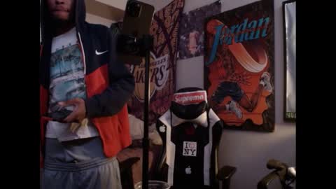 Snapshot of lust_j chatting on 12/03/24, 04:58 LUST online show from 12/03/24, 04:58