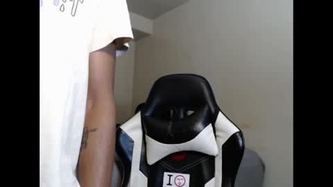 Snapshot of lust_j chatting on 09/09/25, 12:54 LUST online show from 09/09/25, 12:54