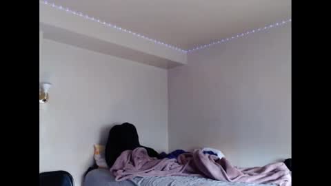 Snapshot of lust_j chatting on 09/21/25, 07:15 LUST online show from 09/21/25, 07:15